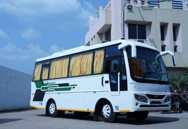 luxury Mini bus Hire in Delhi